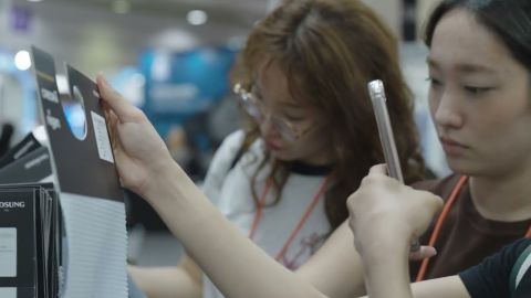 Visitors explore Hyosung TNC&rsquo;s latest sustainable, comfort, cooling, and premium textile innovations at Preview In Seoul 2026, featuring advanced fiber technologies and collaborative fabric developments.